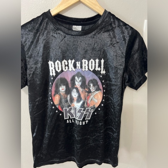 Kiss Tops - KISS Rock & Roll All Night Crushed Velvet Graphic Tee – Size M